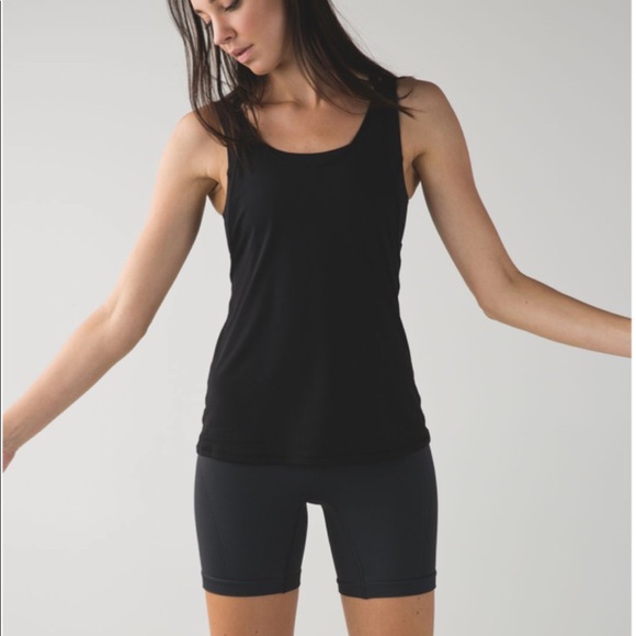 Lululemon All Sport Support Tank. Size 6 - Picture 2 of 7